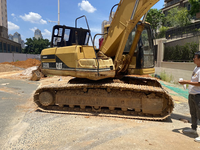 Cat 320B For Sale
